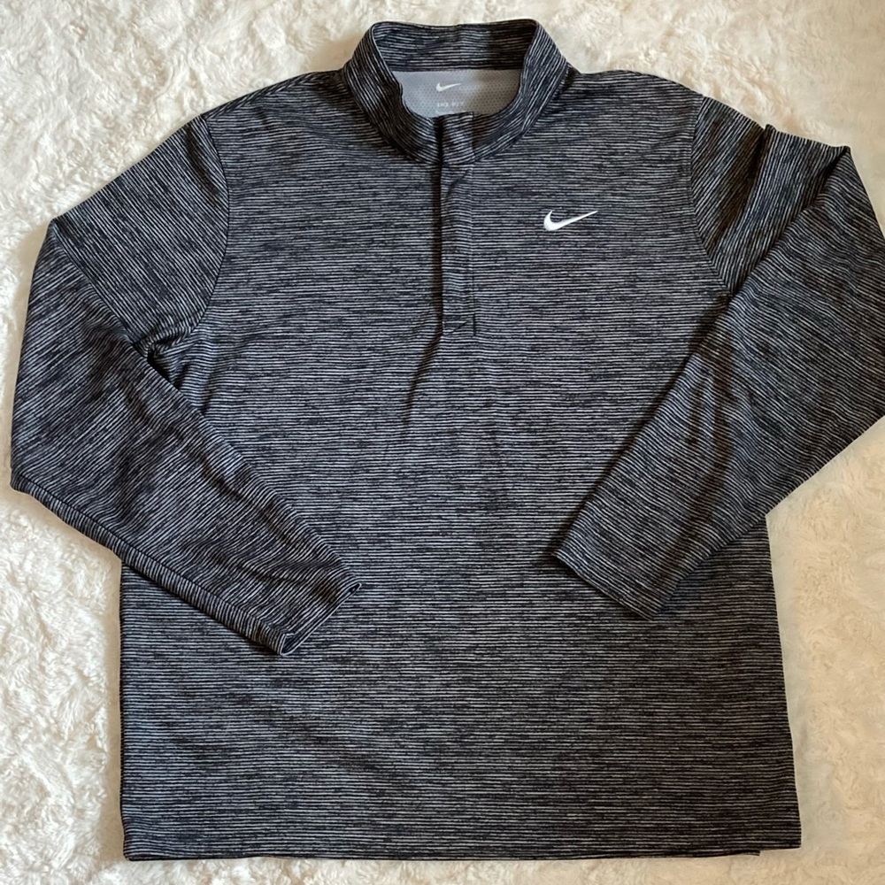 Men’s Nike pullover